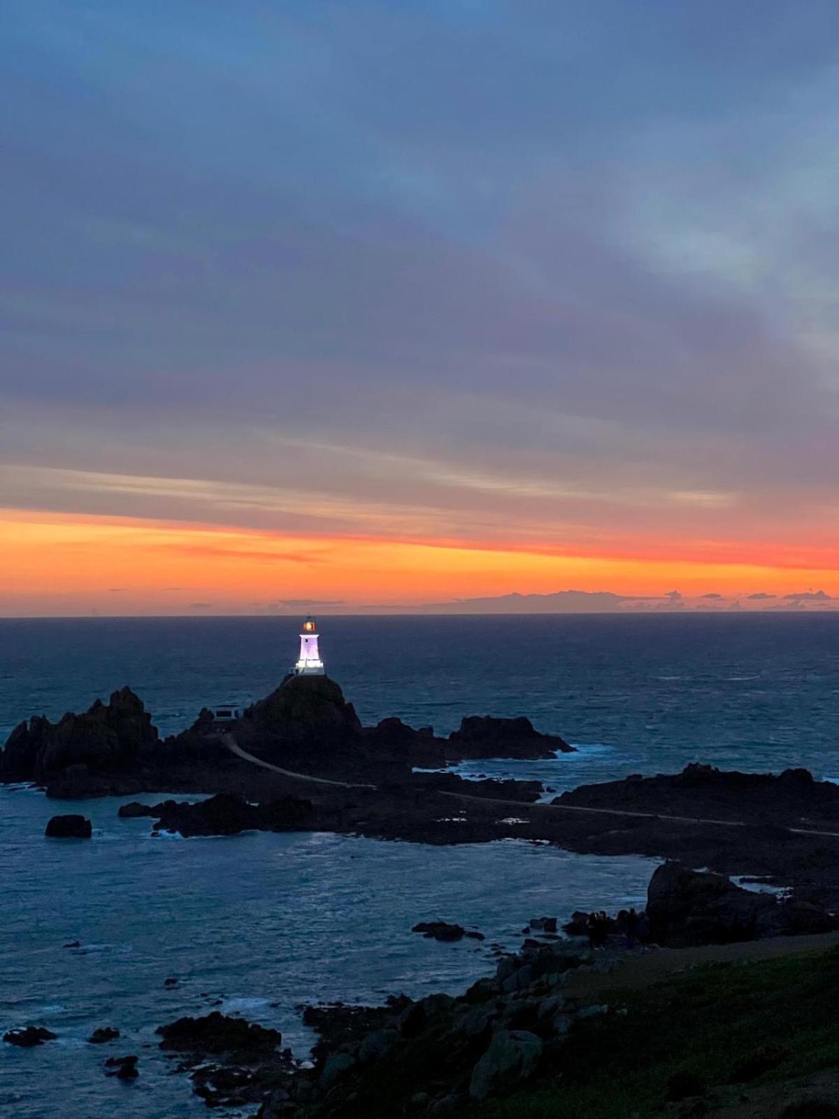 Corbiere Phare Apartments Сейнт Брелад Екстериор снимка