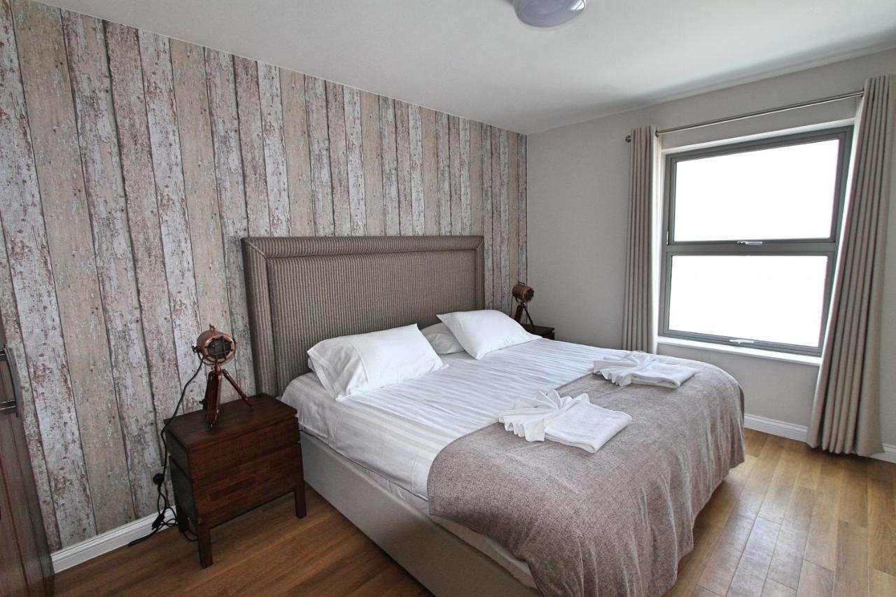 Corbiere Phare Apartments Сейнт Брелад Екстериор снимка